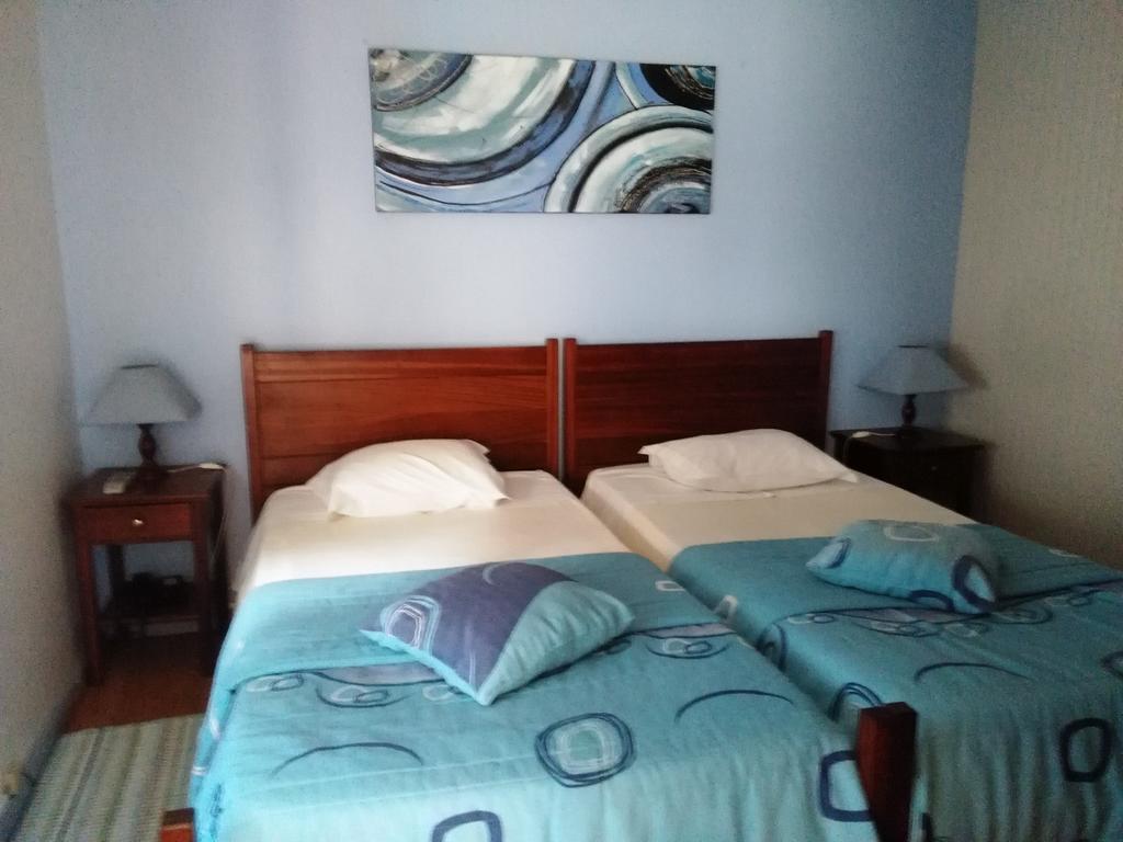 Hospedaria 5 Bicas Aveiro Cameră foto