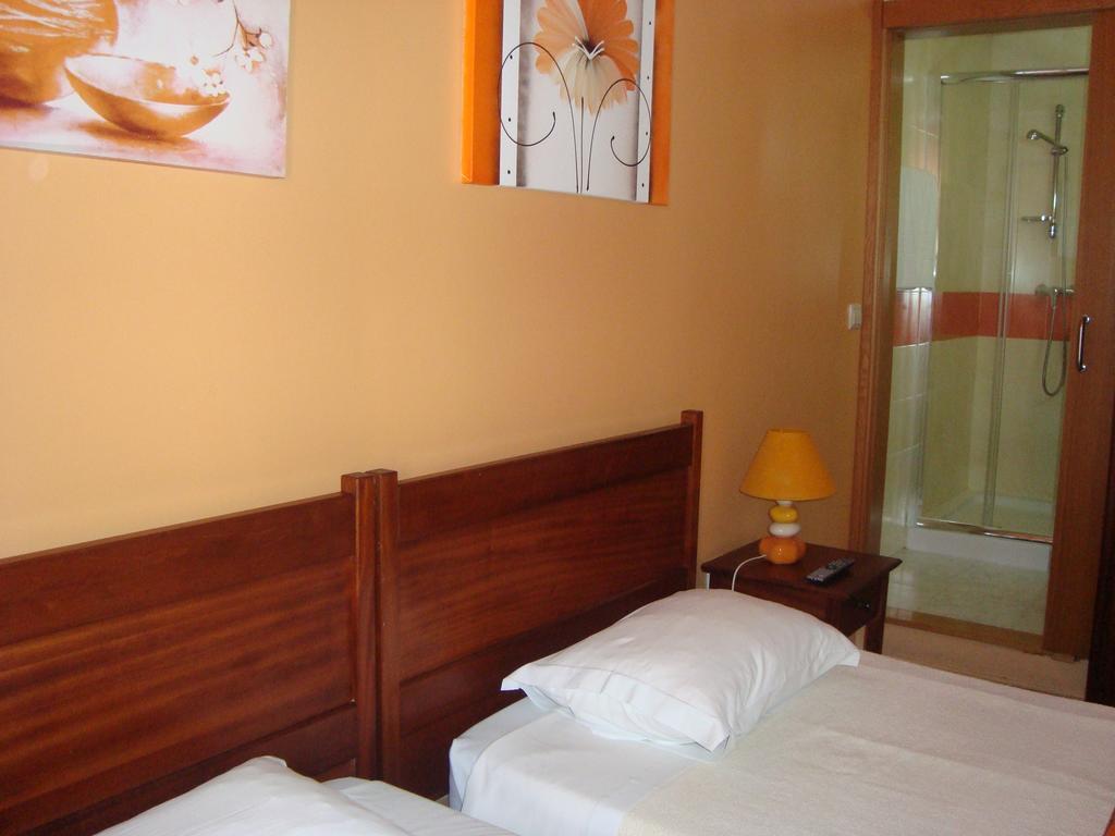 Hospedaria 5 Bicas Aveiro Exterior foto